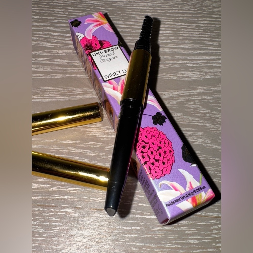 Winky Lux uni-brow, pencil crayon -universal shade